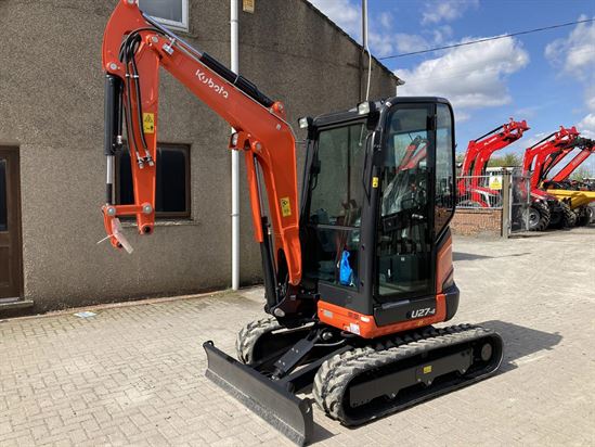 U27-4 HI Spec excavator