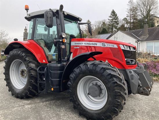 7718S tractor