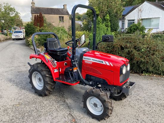 1520 compact tractor