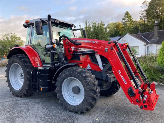 6S.135 loader tractor