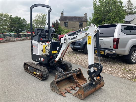 E10Z Excavator 