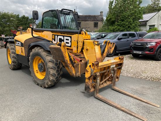 535.125 Telehandler 