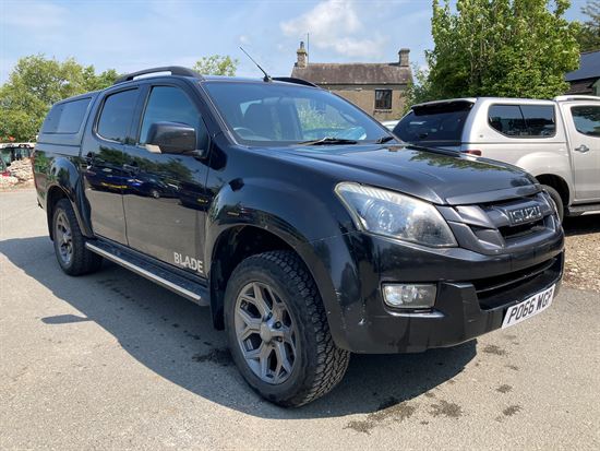D-Max Blade Pickup 