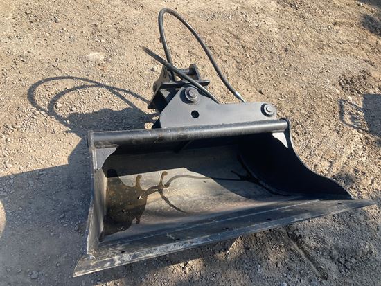 1-2 Tonne Scandinavian Tilt Bucket 
