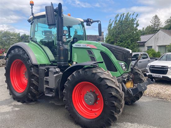 724 Profi + Tractor 