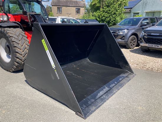 BK30-76 Manitou Bucket 