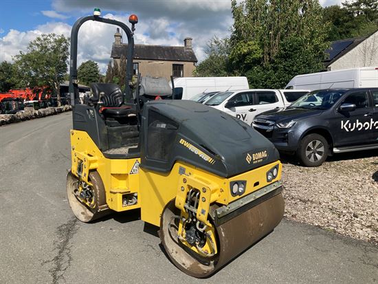 BW 120 AD-5 Tandem Roller