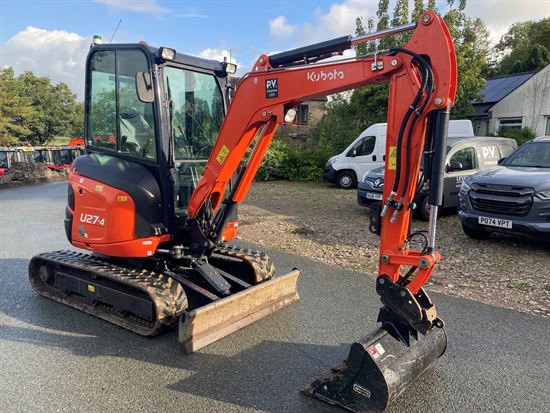 U27-4 Hi-Spec Excavator  
