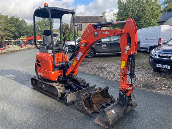 U17-3a Hi Spec Long Arm Excavator