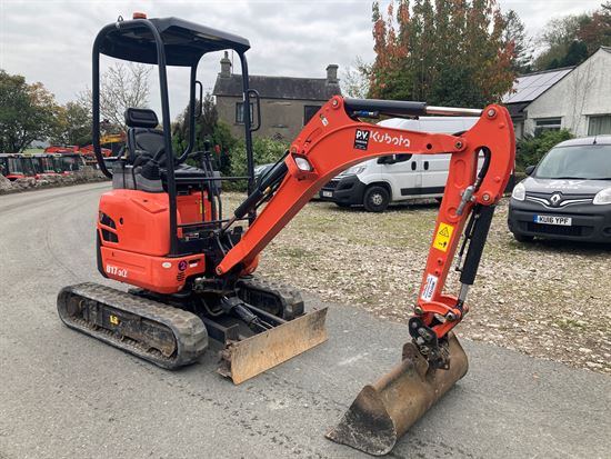 U17-3a Excavator 