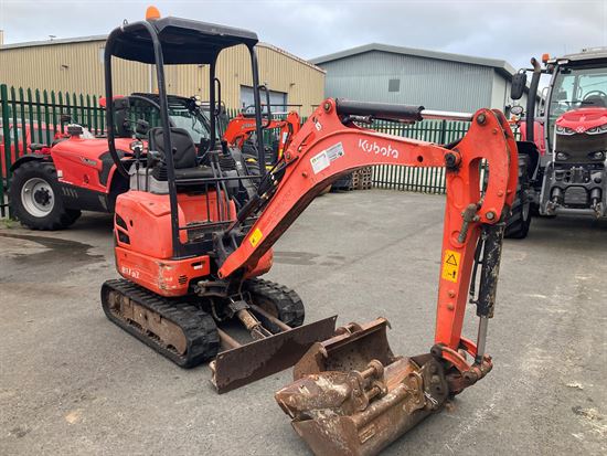 U17-3a Excavator 