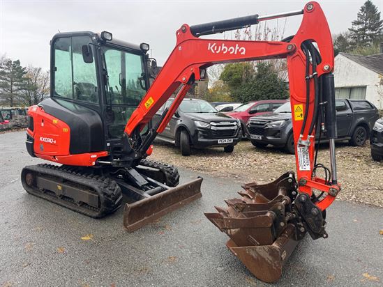 KX030-4 Hi-Spec Excavator 