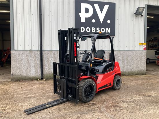 MI30D Forklift 