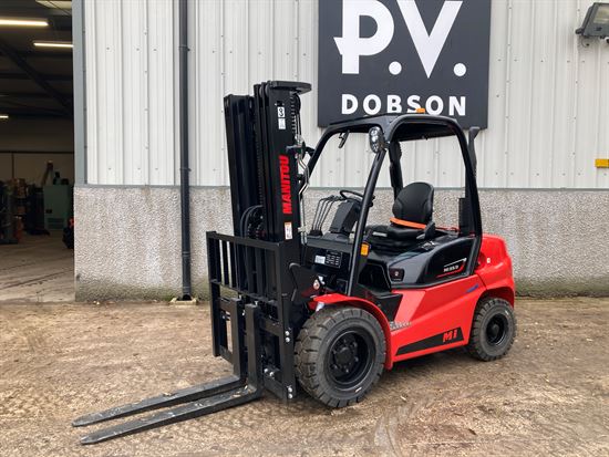 MI35D Forklift 