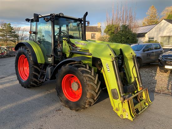 340 Axos Loader Tractor 