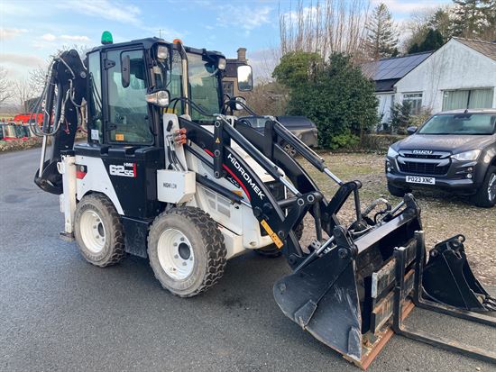 HMK 62 SS Mini Backhoe 