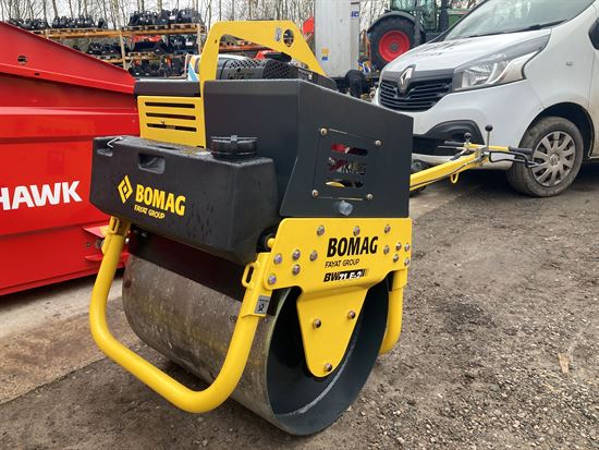 BW 71 E-2 Single Drum Vibrating Roller