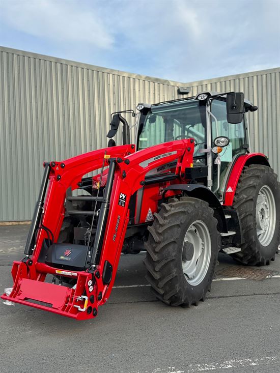 5M.115 Loader Tractor 