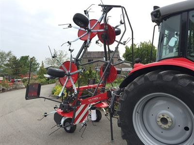 Massey Ferguson TD776